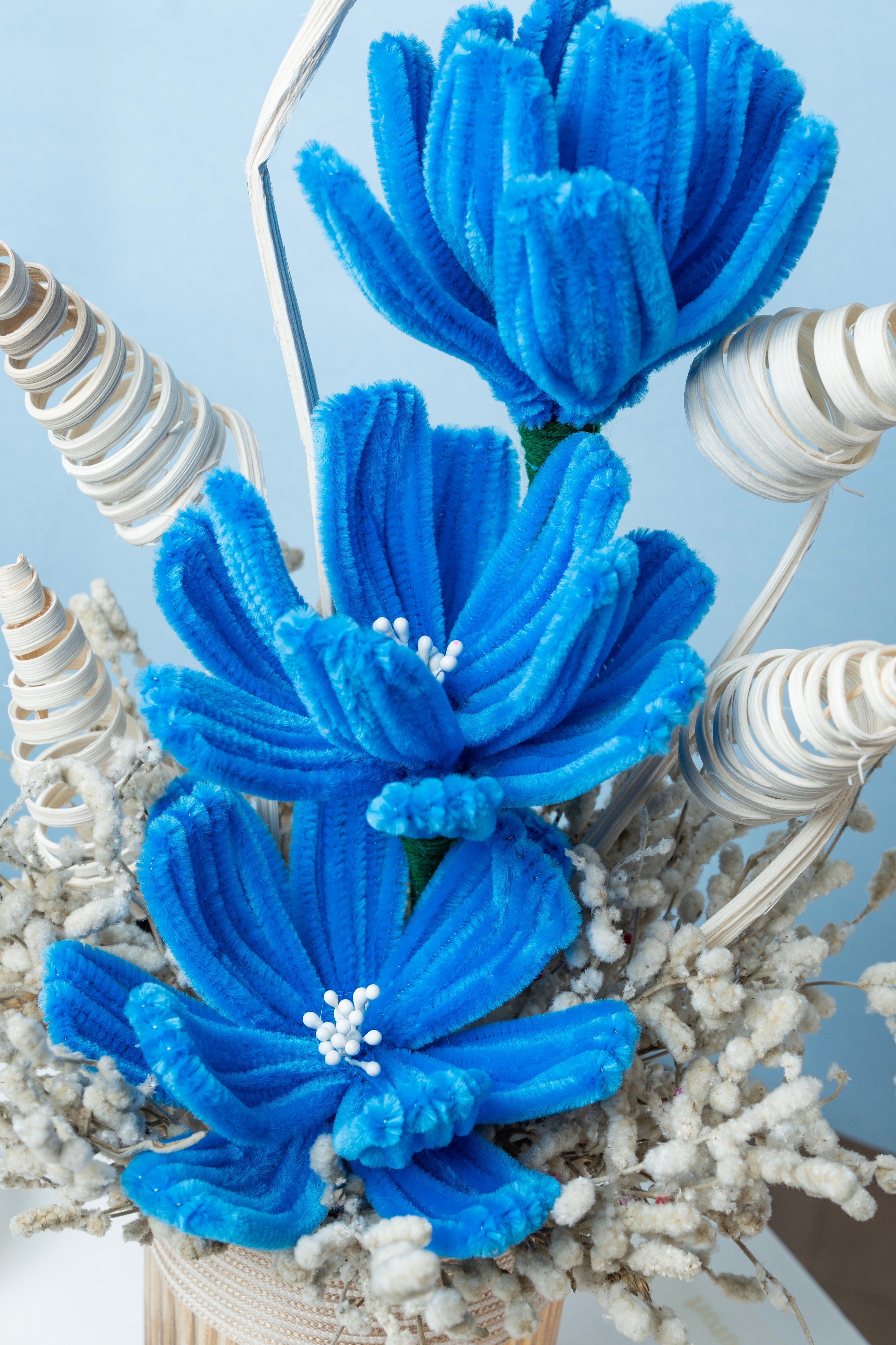Real Frost - Crochet Flower Arrangement